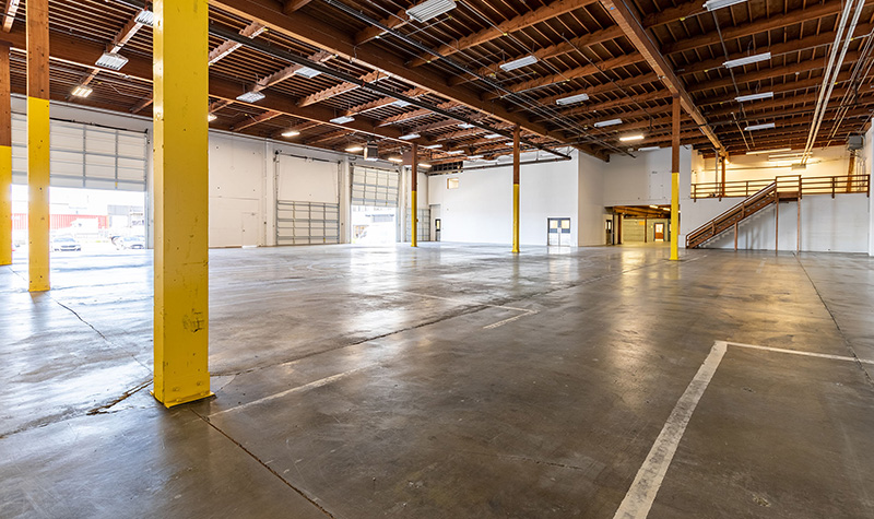 8th Ave Point Building Photo