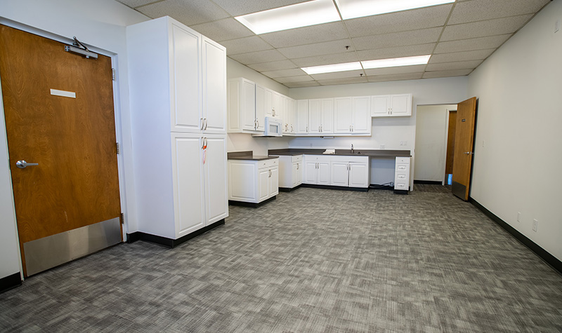 8th Ave Point Building Photo